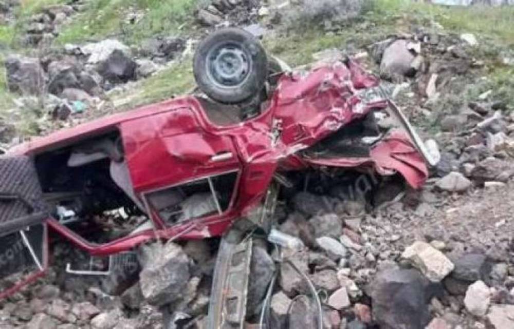 Խոշոր ավտովթար Վայոց ձորում. 23-ամյա վարորդը գլխիվայր հայտնվել ձորում