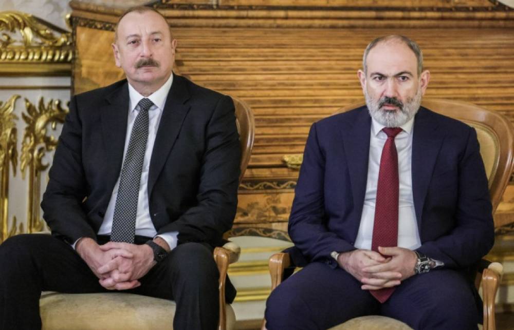 Ալիևը մի օր կասի` ընդունենք մուսուլմանությունը, գժվելու բան ա, մտածող մարդը «քանդվում ա»