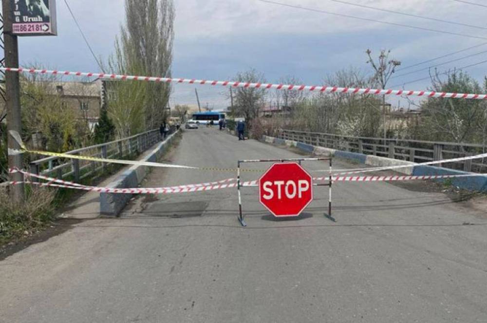Գետափնյա գյուղի մոտ գտնվող կամրջի երթևեկությունը դադարեցվել է մասնակի փլուզման պատճառով