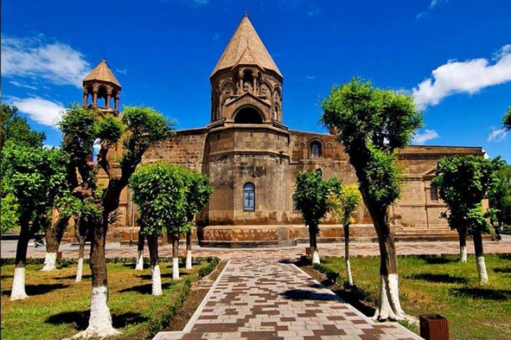 Ինչո՞ւ են հարձակվել Հայ առաքելական եկեղեցու վրա. «Փաստ»