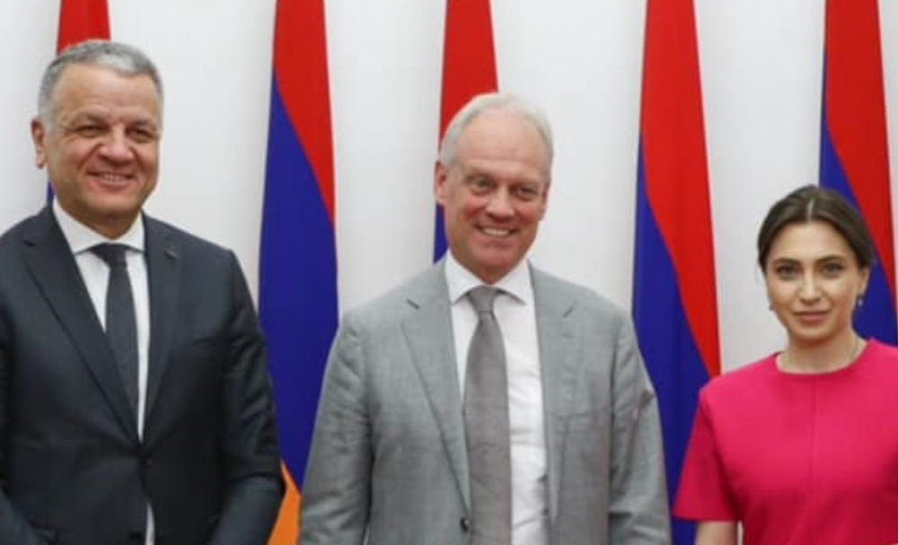 ԵՄ դեսպանին հրավիրել եմ մայիսի 2-ին ներկա գտնվելու Աշոտյանի դեմ իրականացվող քաղաքական դատավարությանը