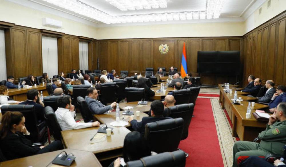 «Քաղաքացիական պայմանագիր» կուսակցությունում կրքերը բորբոքված են. Փաշինյանի որոշումները ոչ միանշանակ են ընդունվում. «Ժողովուրդ»
