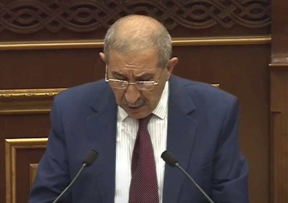 Գուրգեն Մելքոնյանի կարծիքով՝ ընդդիմությունն է մեղավոր, որ Ադրբեջանը կրակում է