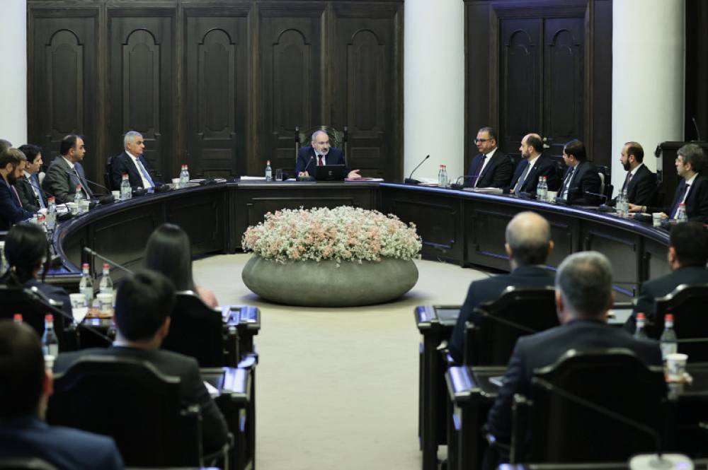 Եվս մեկ պայման՝ ազատվել Ռուսաստանի հետ կապ ունեցող պաշտոնյաներից. «Փաստ»