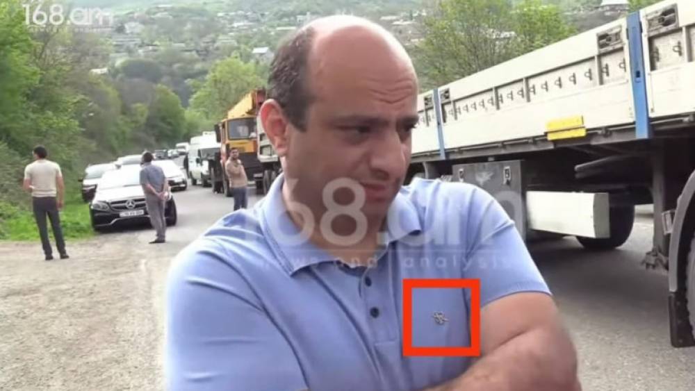 ՔՊ -ական  պատգամավորը՝ գյուղացիների հետ հանդիպման էր եկել Stefano Ricci 1650$ արժողությամբ շապիկով
