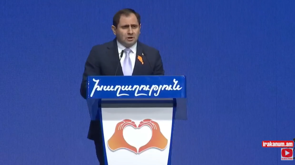 Բանակը Հայաստանի սահմանից դուրս անելիք չունի․ Պապիկյանը «կպավ» ընդդիմադիրներին