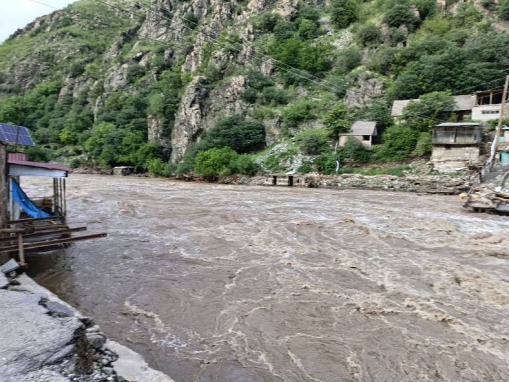 Տարին կլինի ջրառատ, ապրիլի երրորդ տասնօրյակին կլինի գետի ջրերի բարձր հոսք, հնարավոր են հեղեղումներ. Լևոն Ազիզյան