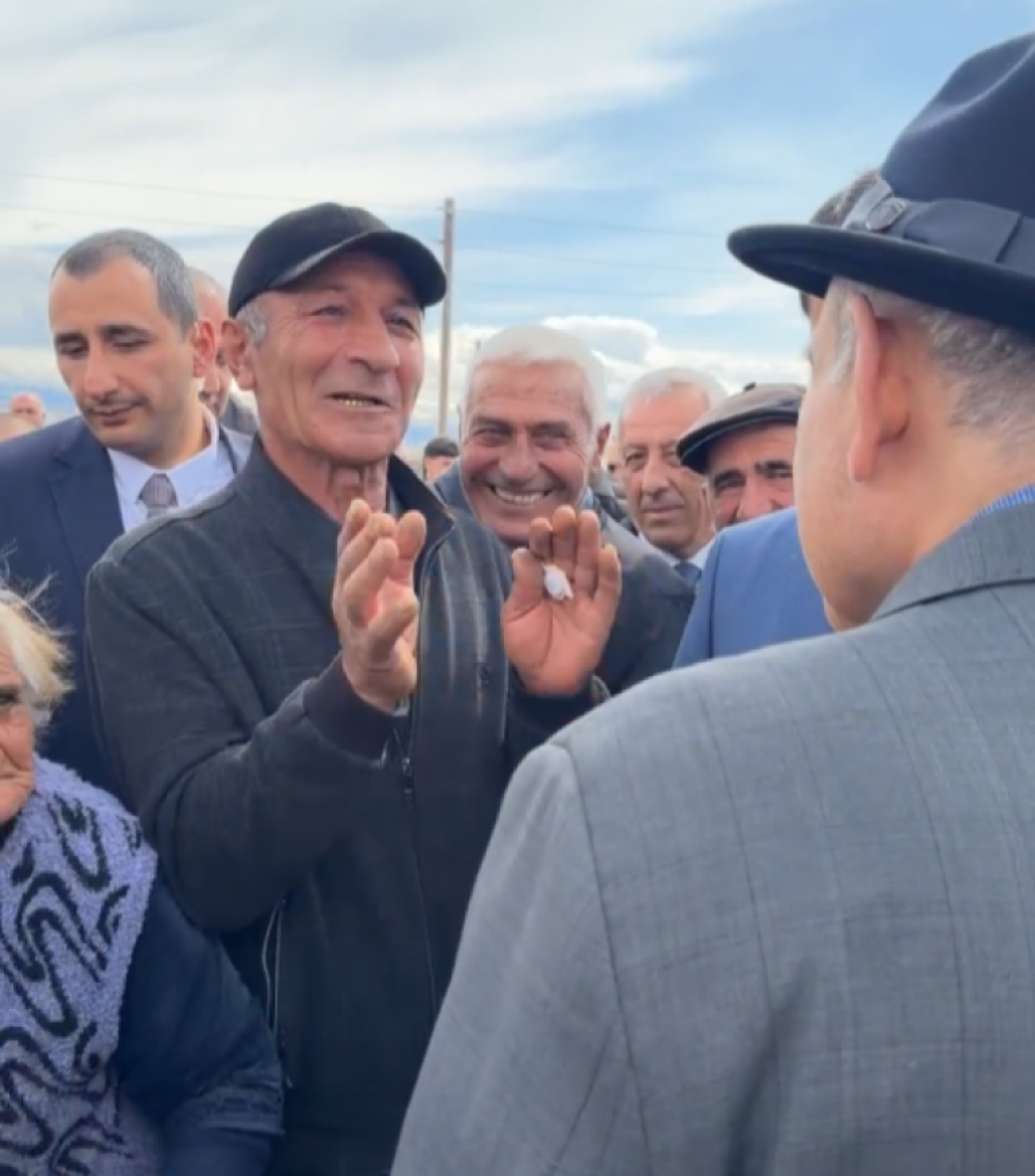 «Աբրատնի» տոմս չառնե՛ս, մենակ «տուդա» առ, խնդրում եմ. քաղաքացին՝ Փաշինյանին