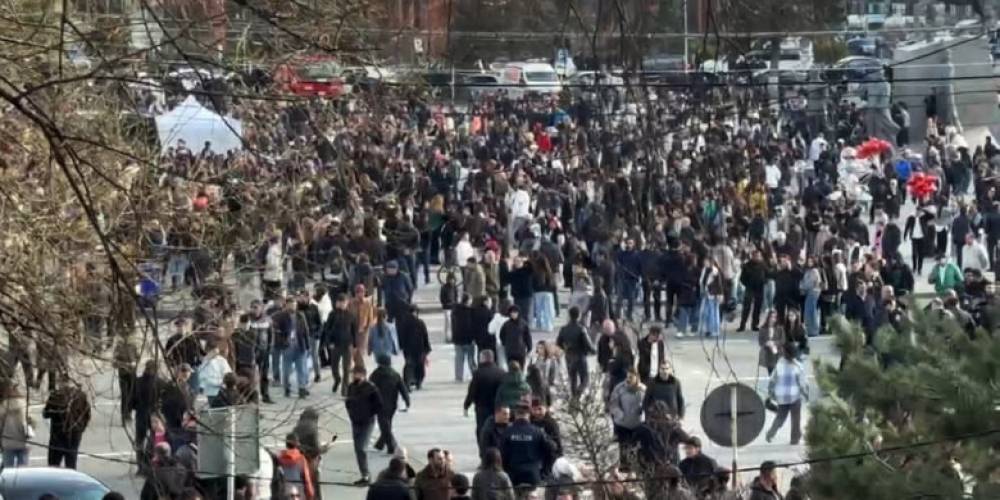 Պատվախնդիր Գյումրին կրկին մերժեց Փաշինյանին. «Փաստ»