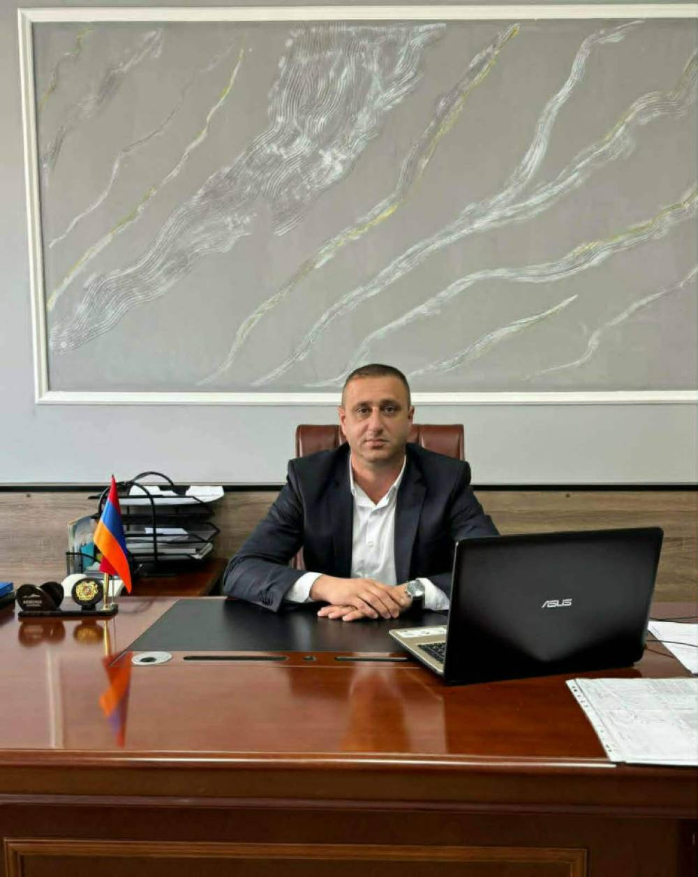 Ախուրյանի ՔՊ-ական համայնքապետն աշխատանքից ազատել է ԲՀԿ-ական տեղակալին