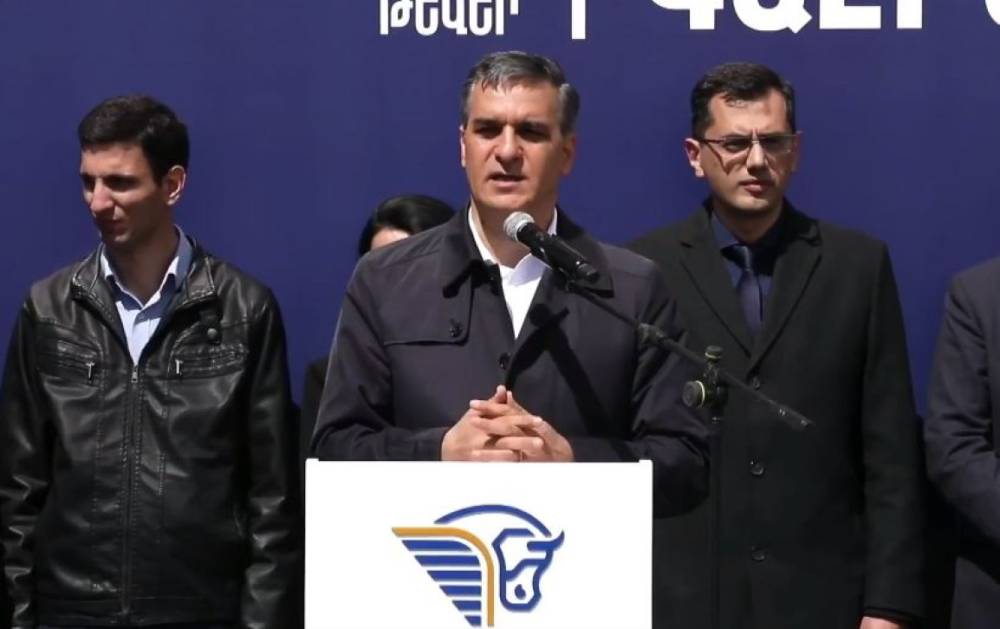 «Թաթոյանների ջրաղացը» չի կանգնել երբեք. Արման Թաթոյանը հայրենի գյուղում է (Տեսանյութ)