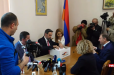 «Ուժեղ Հայաստանի» անդամները փաստաթղթերը ներկայացրեցին ԿԸՀ