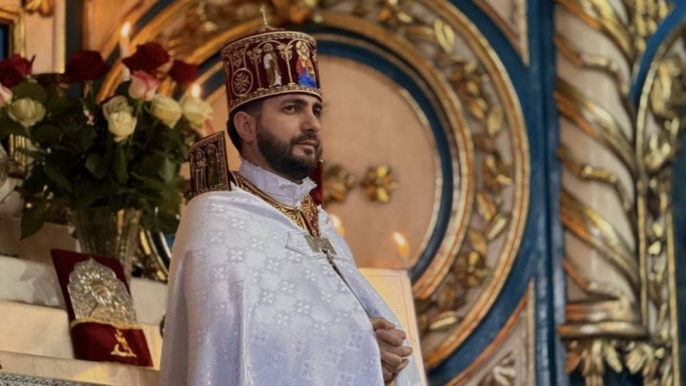 Ցեխ շպրտելով սրբությունը չեն նսեմացնում, բացահայտում են սեփական բարոյական սնանկությունն ու հոգևոր դատարկությունը. Հայր Հովհաննեսի պատասխանը՝ Նիկոլ Փաշինյանին