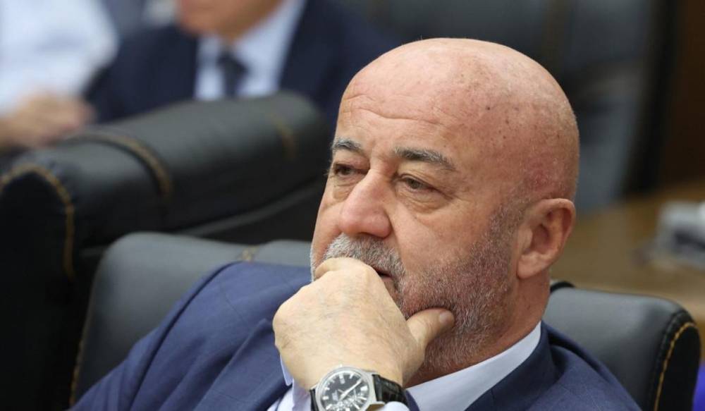 Պատերազմ չի լինի, մեր տները կծախենք 40 հազար դոլարով, ուրախ կլինենք, որ մեզ չկոտորեցին, հարմար գներով վաճառեցինք մեր տները, գնացինք Մոսկվա, Լոս Անջելես. Հովիկ Աղազարյան