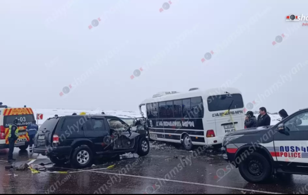 ՔԿ-ն հայտնում է, թե ապատեղեկատվություն է, որ ՆԳՆ ավտոբուսն ուղեկցում էր վարչապետին, նշում են, թե «Նիսսան»-ն է հանդիպակաց գոտում բախվել