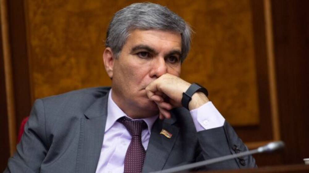 Արամ Սարգսյանի «մուրազը» կմնա փորում. «Հրապարակ»