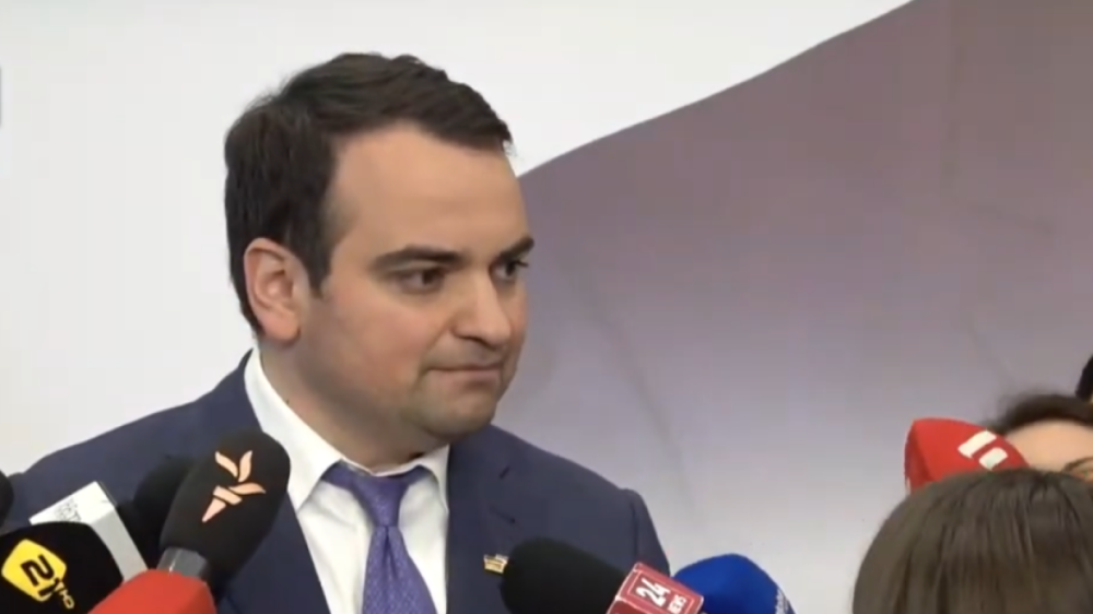 Նիկոլ Փաշինյանը մի ժամանակ աստվածաբան էր, հետո՝ երաժիշտ, հիմա էլ կարծես ֆինանսական վերլուծաբան է դարձել. Նարեկ Կարապետյան