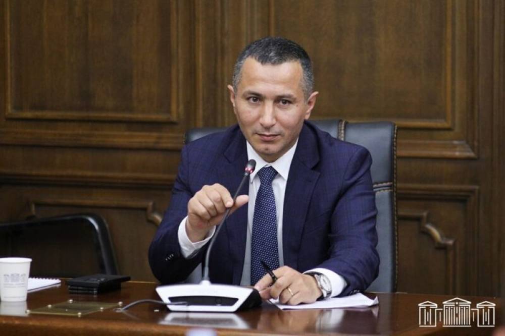 Գեղարքունիքից Սյունիք գնացած մարզպետն ու նրա ունեցվածքը. «Ժողովուրդ»