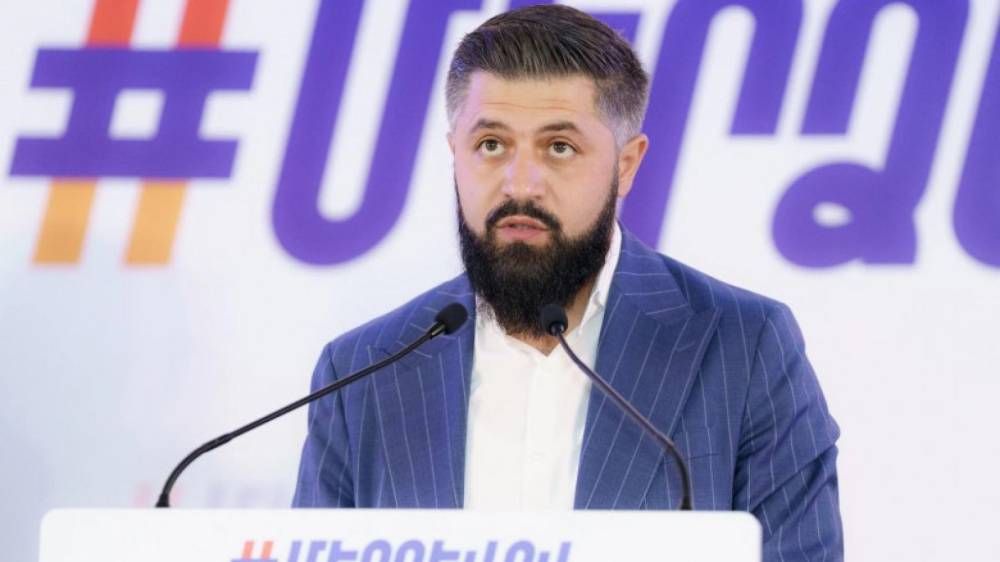 Վախիցդ անգամ հրահանգ ես տվել մեր դաշինքից Սամվել Կարապետյանի անունը հանել. Ալիկ Ալեքսանյան