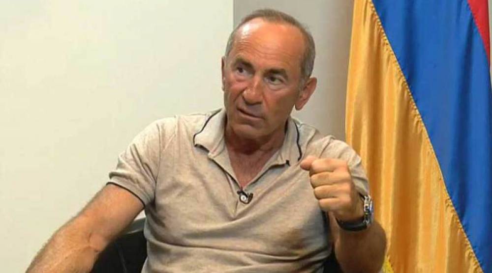 Ինքը չէր խուսափելու իր կատարած հանցագործությունից. մայրաքաղաքի բնակիչները՝ Քոչարյանի կալանավորման մասին (տեսանյութ)