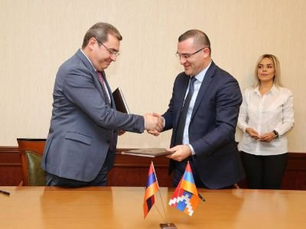 ՊԵԿ նախագահն ու Արցախի ֆինանսների նախարարը ստորագրել են 2018-2020 թվականների համագործակցության միջոցառումների ծրագիրը