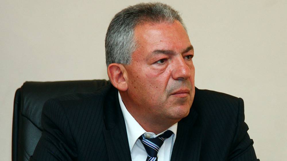 Արման Մկրտումյանի տան վրա հարձակման մանրամասները՝ ոստիկանության տեսանյութում