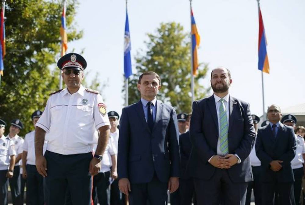 ՀՀ ոստիկանության կրթահամալիրի քոլեջի սաները դիպլոմներ ու կրծքանշաններ են ստացել