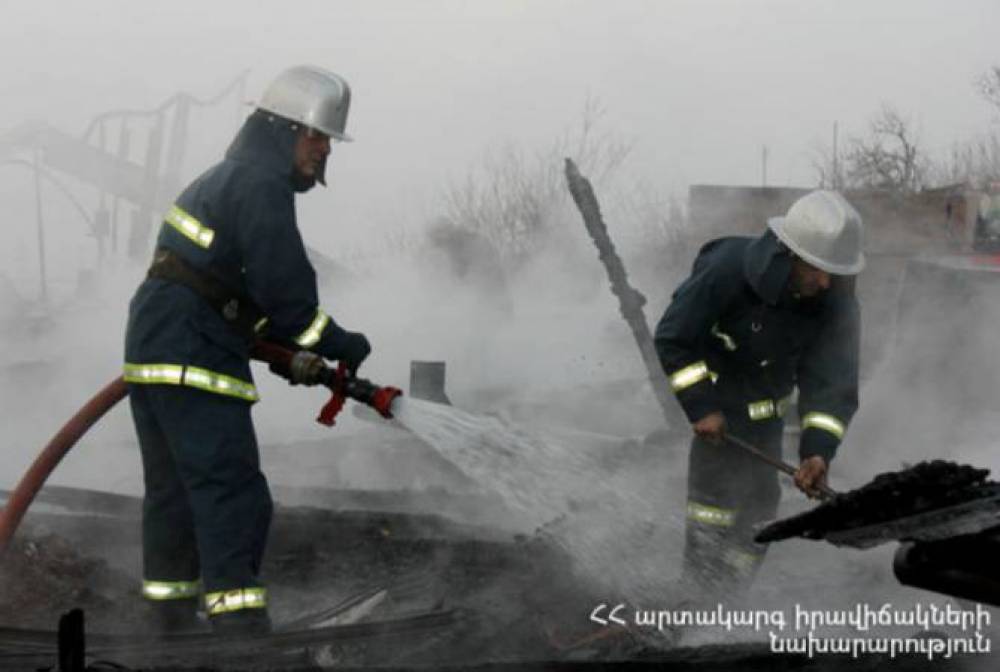 Պռոշյանի կոնյակի գործարանի մոտ հրդեհ է բռնկվել. հայտարարավել է հրդեհի բարդության 2-րդ աստիճան
