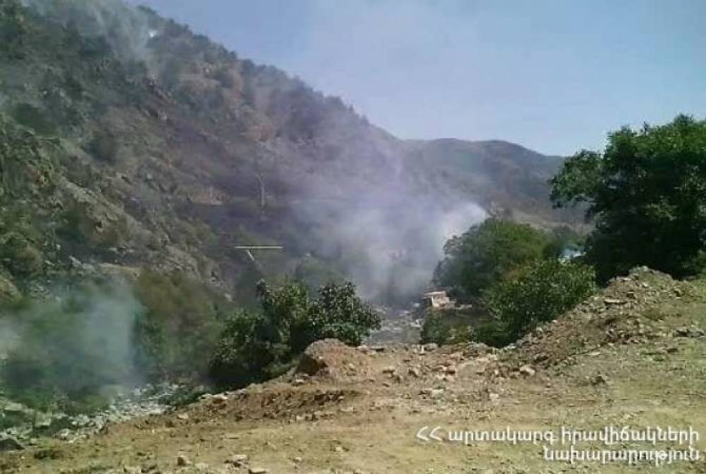 Փրկարարները մարել են Գեղի գյուղի ջրամբարի մոտ բռնկված հրդեհը