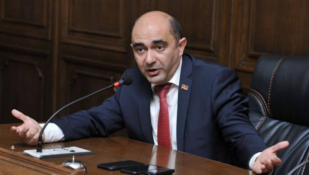 Էդմոն Մարուքյանը Խնձորեսկի ճոճվող կամուրջ տանող ճանապարհի հարցով դիմել է Սուրեն Պապիկյանին