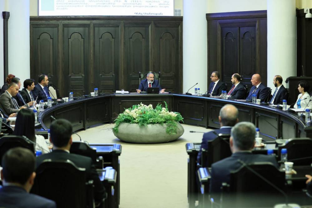 Հնգամյա համակարգային փտախտը. «Փաստ»