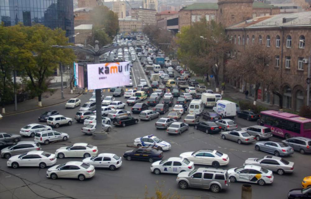 Առաջարկվում է Կենտրոնում խանութների առաքումներն արգելել մինչև ժամը 23-ը. «Փաստ»