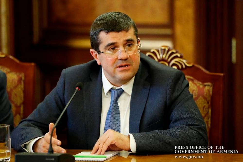 2 քաղաքացի գիշերը կրակել են Արցախի նախագահի նստավայրի ուղղությամբ. ԱՀ ոստիկանությունը մանրամասներ է ներկայացնում