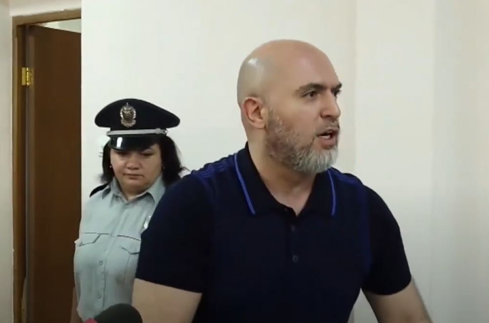 Նիկոլ Փաշինյանն իր սերնդի բոլոր՝ մի քիչ առավել մարդկանց նախանձում է, անգամ Էդմոն Մարուքյանին. Արմեն Աշոտյան