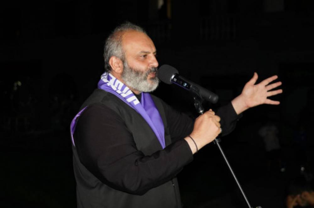 Վճռական օրեր են սպասվում․ Բագրատ Սրբшզան