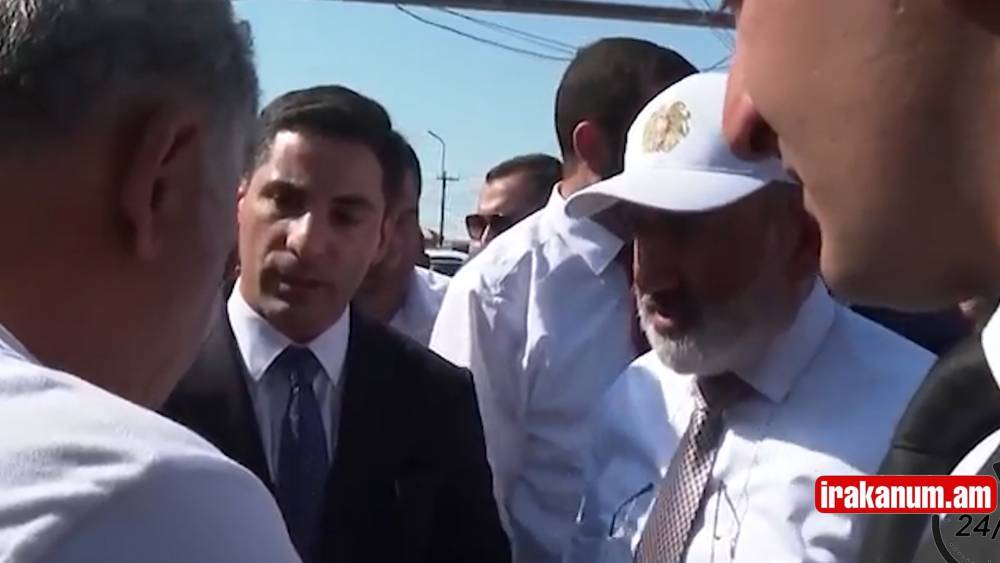 Ինչը է, հլը մի րոպե․ Փաշինյանի ու գյուղացու թեժ բանավեճը