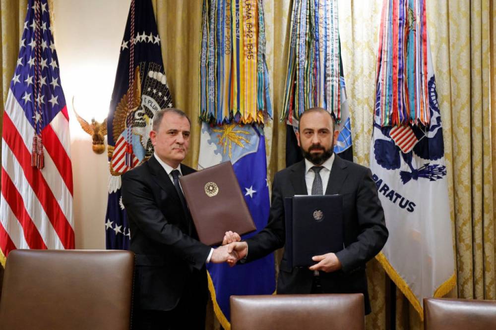 Միրզոյանն ու Բայրամովը նախաստորագրել են «Հայաստանի Հանրապետության և Ադրբեջանի Հանրապետության միջև խաղաղության և միջպետական հարաբերությունների հաստատման մասին» համաձայնագիրը