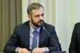 Միջգերդաստանային մարտեր քաղաքական հողի վրա. «Հրապարակ»