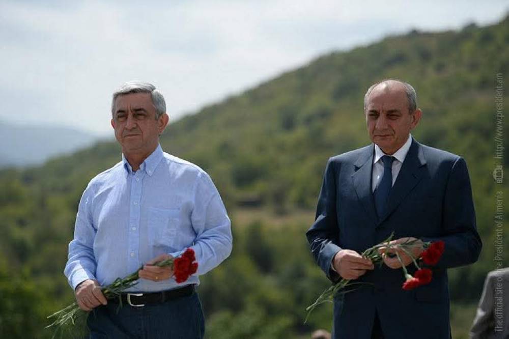 Սերժ Սարգսյանը հեռախոսազրույց է ունեցել Բակո Սահակյանի ընտանիքի անդամների հետ