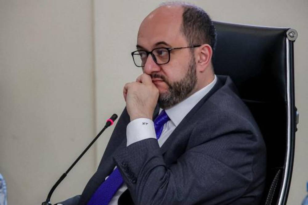Արայիկ Հարությունյանի «մուրազը փորը չի՞ մնա»․ «Հրապարակ»