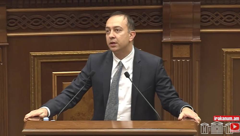 Ձեր պատասխանները չեն գոհացնում են․ տարբեր վերաբերմունք ունեմ ձեր և տիկին Հովսեփյանի նկատմամբ