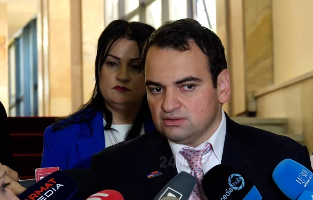 Անկախության հռչակագիրը մեր երկրի ծննդականն է, համաձայն չենք, որ այն պետք է վառել. դա մեր երկրի և ապագայի համար սխալ ճանապարհ է. Կարապետյան