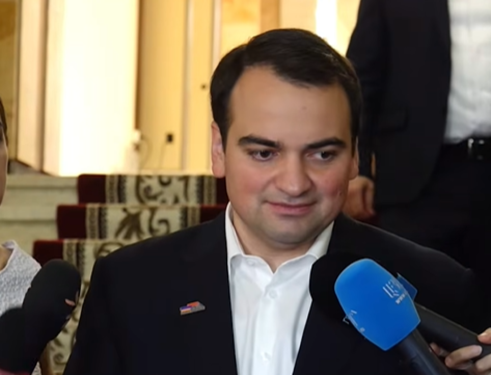 Մեր երկրում աղքատությունը 600,000 մարդու դռանն է կանգնած․ ժողովրդի վրա կա 1,8 տրիլիոն պարտք․ Կարապետյան