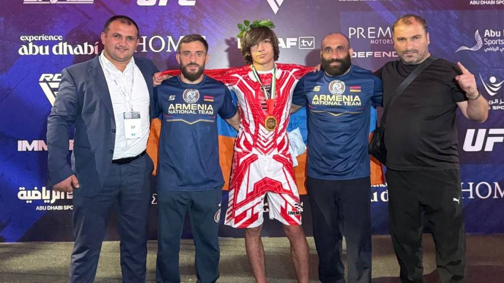 Ռաֆիկ Ալեքսանյանը` MMA-ի աշխարհի չեմպիոն