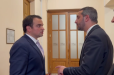 Ռուբեն Ռուբինյանն ու Նարեկ Կարապետյանն առանձնացան հարցեր պարզելու (Տեսանյութ)