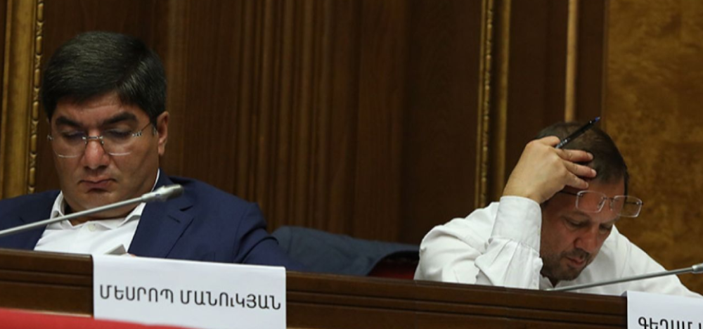 8 մլրդ դոլարի պարտք է վերցրել իշխանությունը, բայց Գյումրիում մեկ շենք չեն կառուցել. Մեսրոպ Մանուկյան
