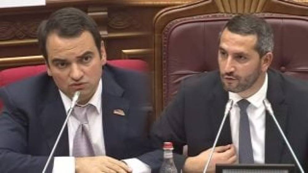 «Հորթ», «գյոռմամիշ»․ Նորընտիր խորհրդարանը՝ պահելով «բարեկրթությունը»