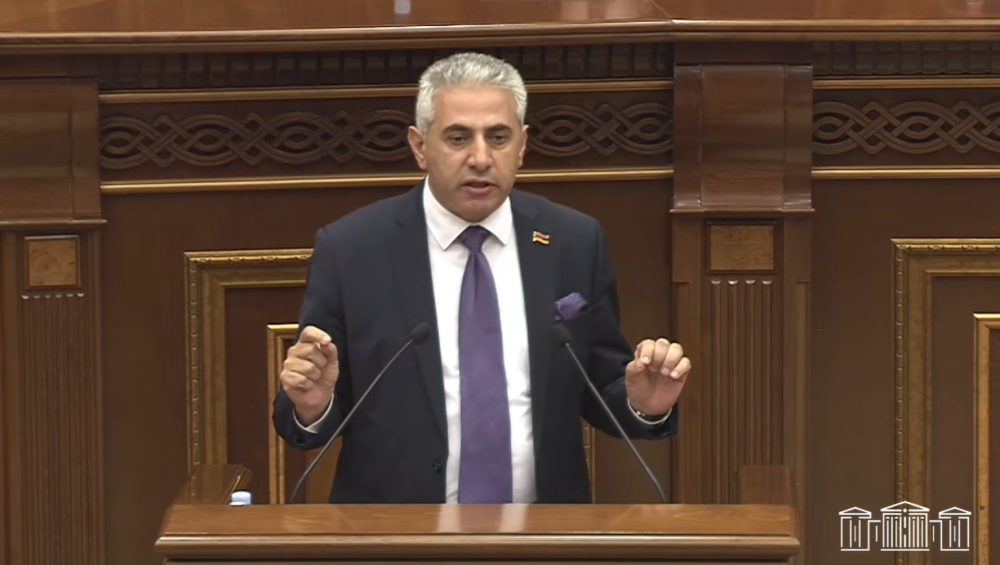 Նրա թեկնածությունը ոչ միայն խոցելի է, այլև վտանգավոր, սպառնալիք ՀՀ անվտանգության համար. Ղազարյանը՝ Ջուլհակյանի մասին