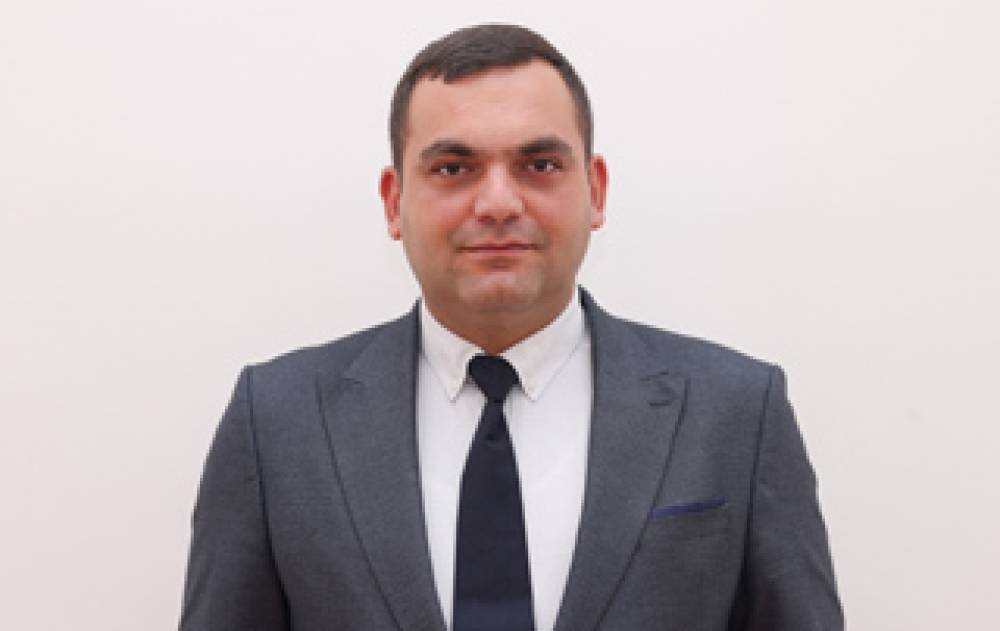 Փոխվարչապետի օգնական Արսեն Թարզյանը 52 մլն դրամ եկամուտ է հայտարարագրել․ ինչ ճանապարհ է անցել նա․ «Ժողովուրդ»