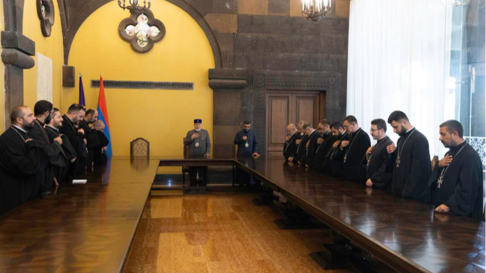 Կաթողիկոսն ընդունել է Մասյացոտնի թեմի քահանայից դասին. Մայր Աթոռ